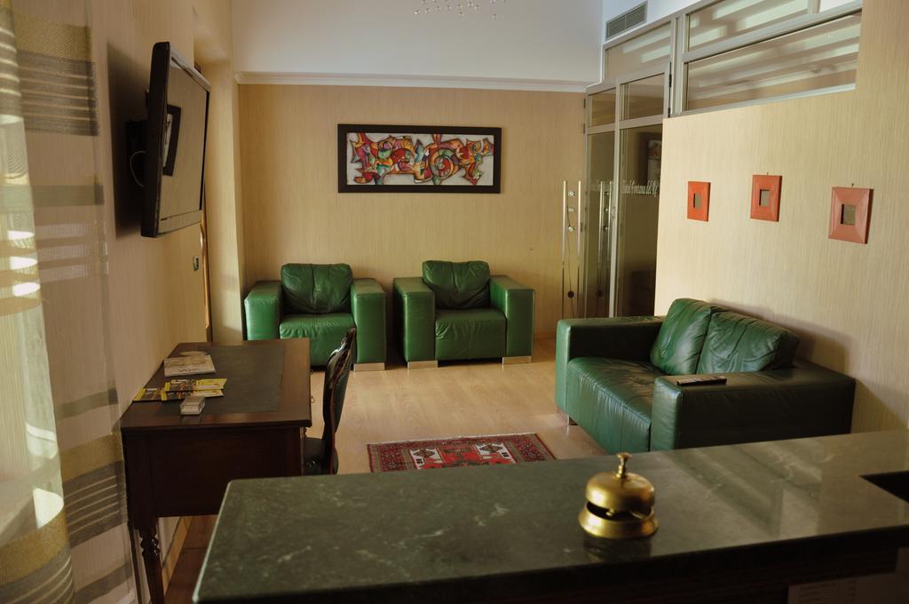 Hotel Fontana Del Re Ариано Ирпино Екстериор снимка