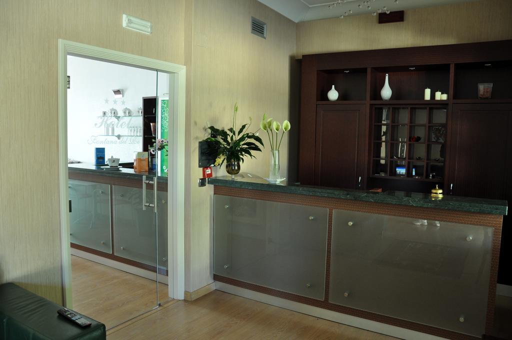 Hotel Fontana Del Re Ариано Ирпино Екстериор снимка