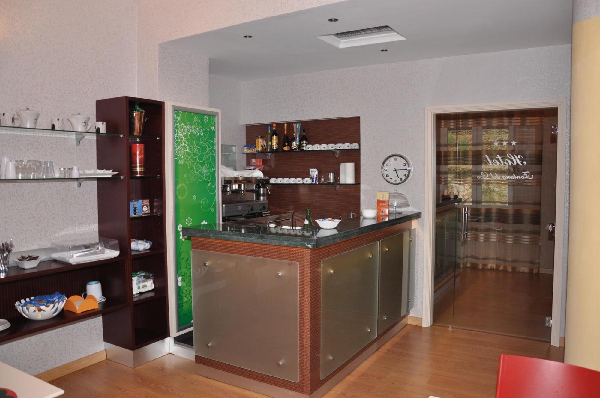 Hotel Fontana Del Re Ариано Ирпино Екстериор снимка