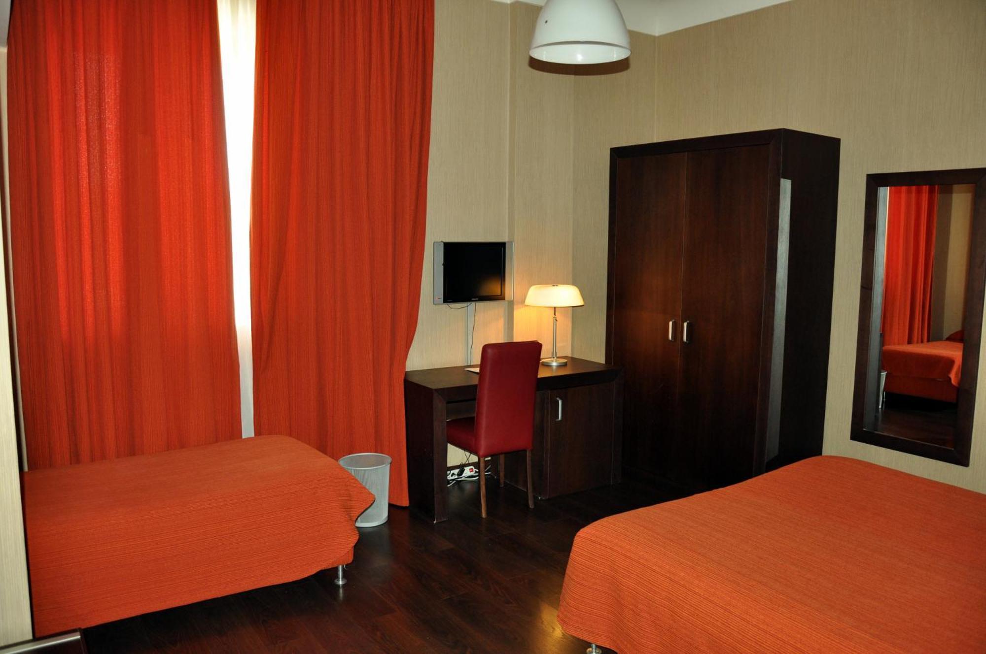 Hotel Fontana Del Re Ариано Ирпино Стая снимка